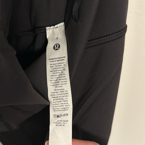 Brand new never worn Lululemon Wunder Train HR Crop 23” *Pockets - Picture 8 of 8